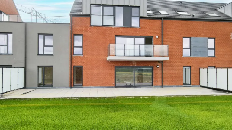 L'appartement A.0.2 et B.0.2, des rez-de-chaussée dont la terrasse avoisine les 80 m2 !